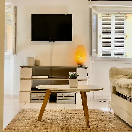 2 Pièces Rue Meynadier Appartement Cannes